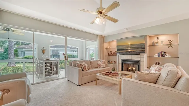 $6,000 | 4419 Oakley Greene, Unit 19, Sarasota, FL 34235