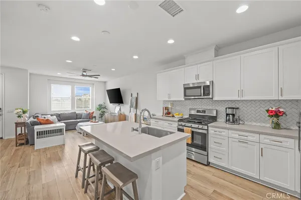 $609,900 | 16025 Main Street, Chino, CA 91708