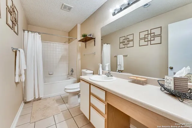 $1,600 | 6626 Diamond Pass, San Antonio, TX 78239