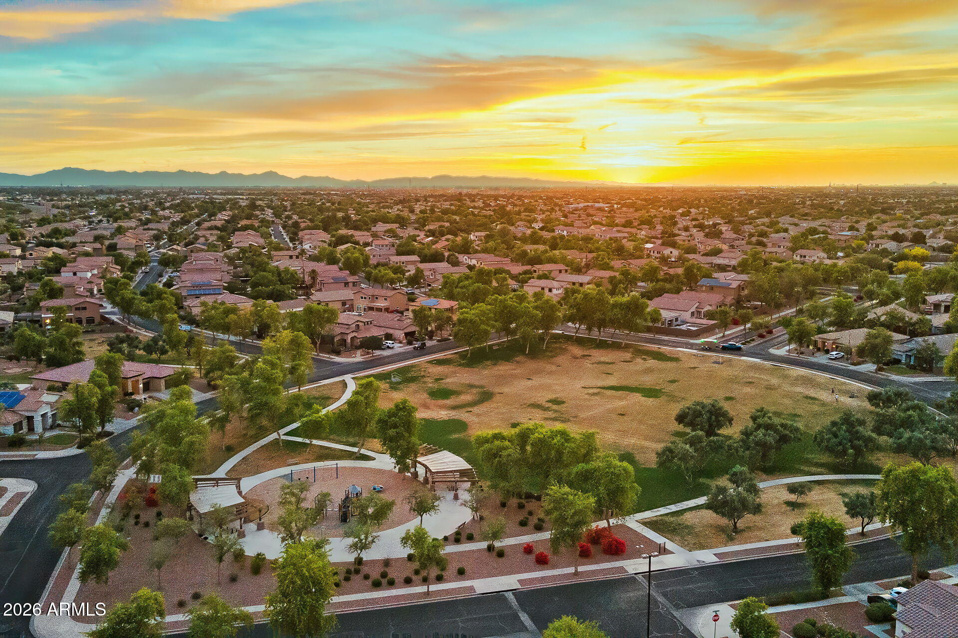 4725 South Rim Road Gilbert, AZ 85297 - Photo 54 of 81 62-web-or-mls-4725 S Rim Rd-62
