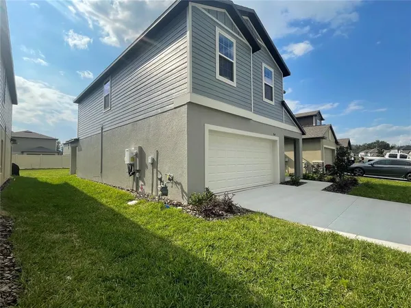 $2,700 | 9645 Carabiner Way, Land O Lakes, FL 34637