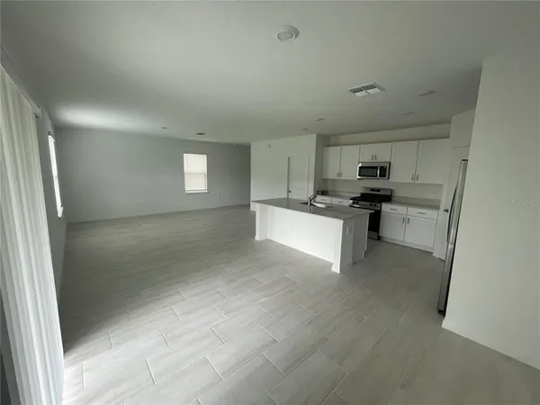 $2,700 | 9645 Carabiner Way, Land O Lakes, FL 34637