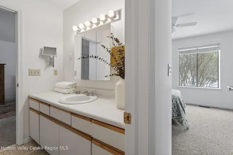 $599,000 | 2 Pond Park Road, Woodstock, NY 12498