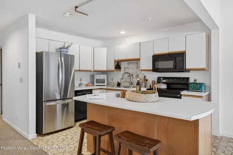 $599,000 | 2 Pond Park Road, Woodstock, NY 12498