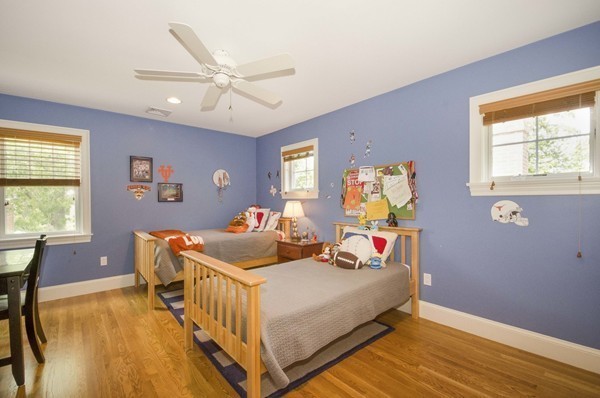 14 Littles Point Road Swampscott, MA 01907 - Photo 11 of 28 Gallery Image 11