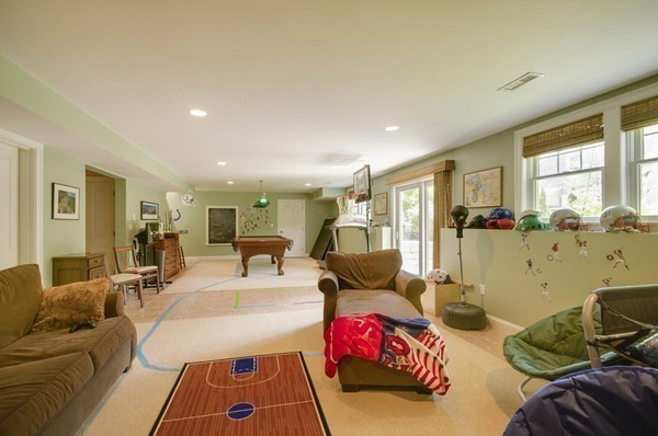 14 Littles Point Road Swampscott, MA 01907 - Photo 13 of 28 Gallery Image 13