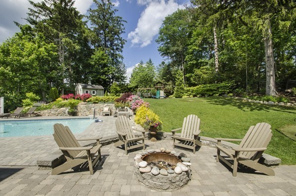 14 Littles Point Road Swampscott, MA 01907 - Photo 21 of 28 Gallery Image 21