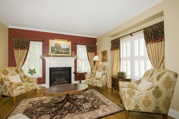 14 Littles Point Road Swampscott, MA 01907 - Photo 3 of 28 Gallery Image 3
