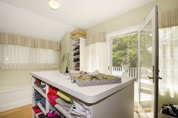 14 Littles Point Road Swampscott, MA 01907 - Photo 8 of 28 Gallery Image 8