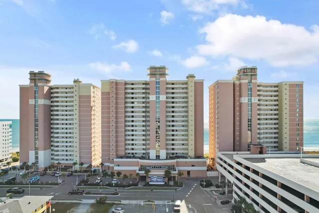 $224,900 | 2701 South Ocean Boulevard, Unit 1738, North Myrtle Beach, SC 29582