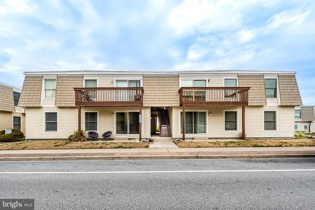 $295,000 | 424 Bayshore Drive, Unit 4101, Ocean City, MD 21842
