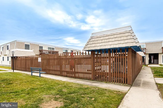 $295,000 | 424 Bayshore Drive, Unit 4101, Ocean City, MD 21842