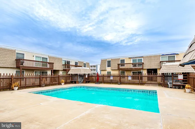 $295,000 | 424 Bayshore Drive, Unit 4101, Ocean City, MD 21842