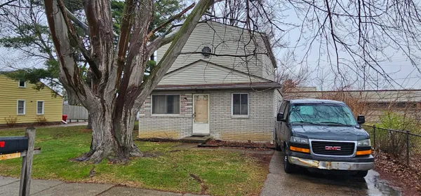 $150,000 | 20661 Macel Street, Roseville, MI 48066