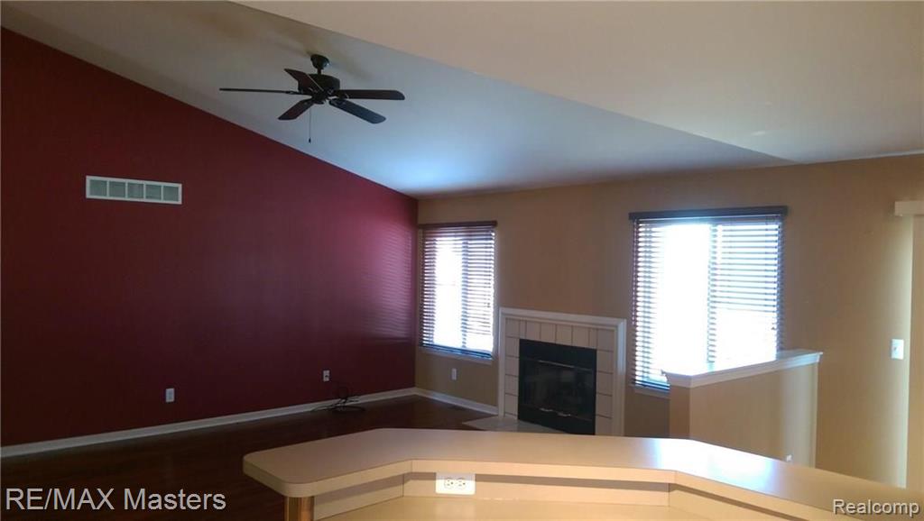 4058 Stone Post Road Newport, MI 48166 - Photo 3 of 22