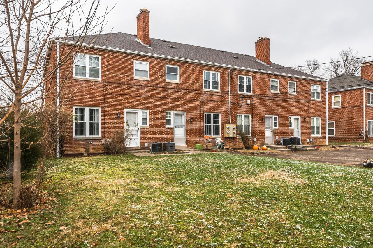 597 Chatham Road Columbus, OH 43214 - Photo 5 of 11