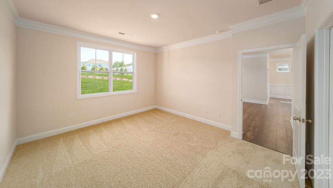392 Fox Cove Road Hendersonville, NC 28792 - Photo 5 of 12 Gallery Image 5