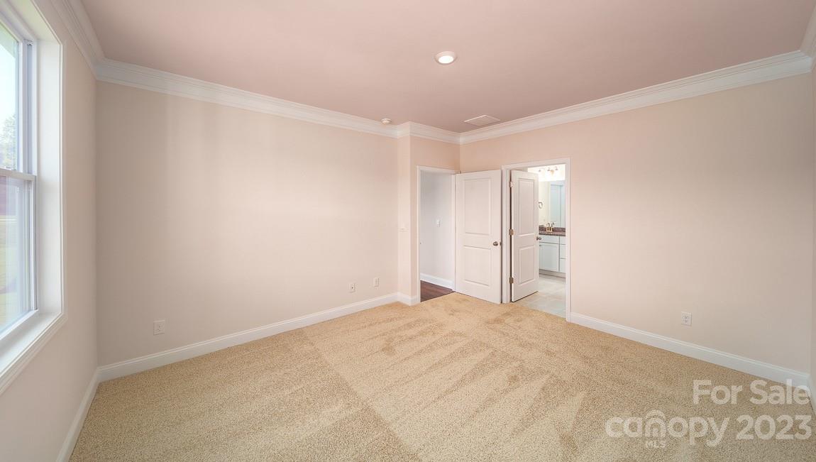 392 Fox Cove Road Hendersonville, NC 28792 - Photo 6 of 12 Gallery Image 6