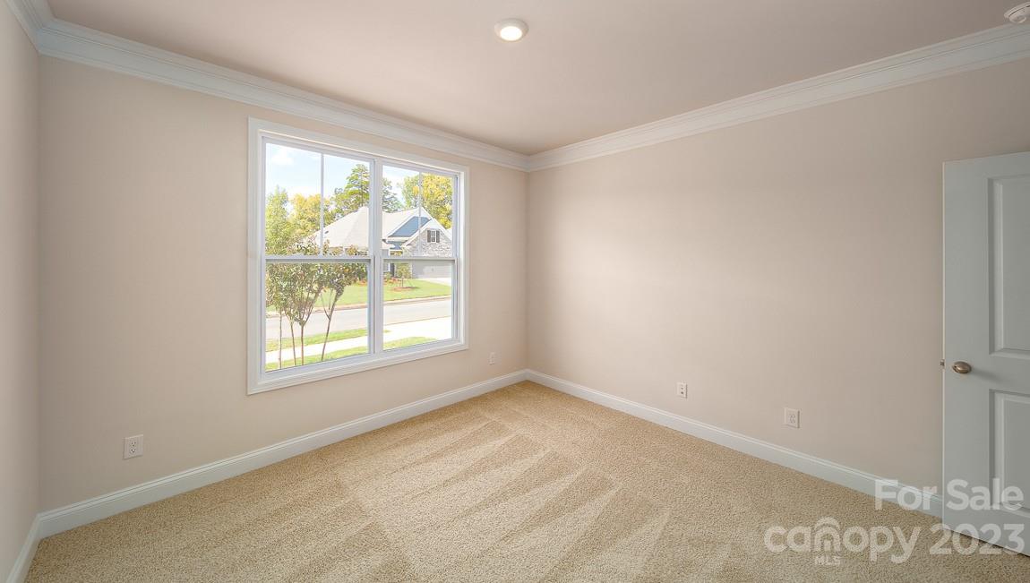 392 Fox Cove Road Hendersonville, NC 28792 - Photo 8 of 12 Gallery Image 8