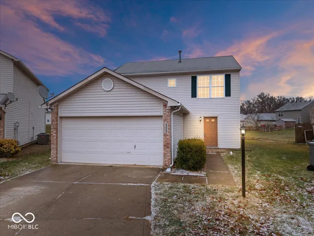 $299,900 | 4229 Trace Wood Drive, Indianapolis, IN 46254
