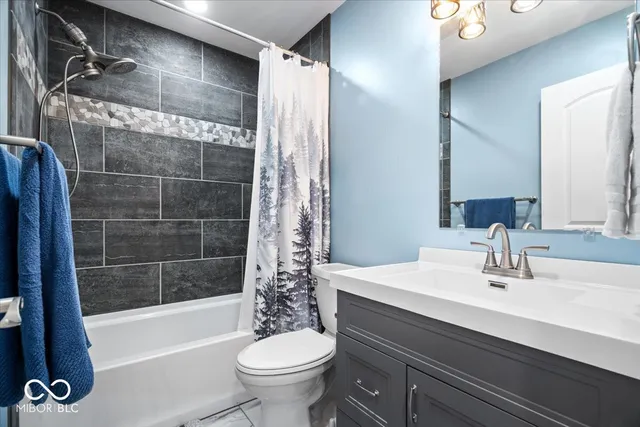 $299,900 | 4229 Trace Wood Drive, Indianapolis, IN 46254