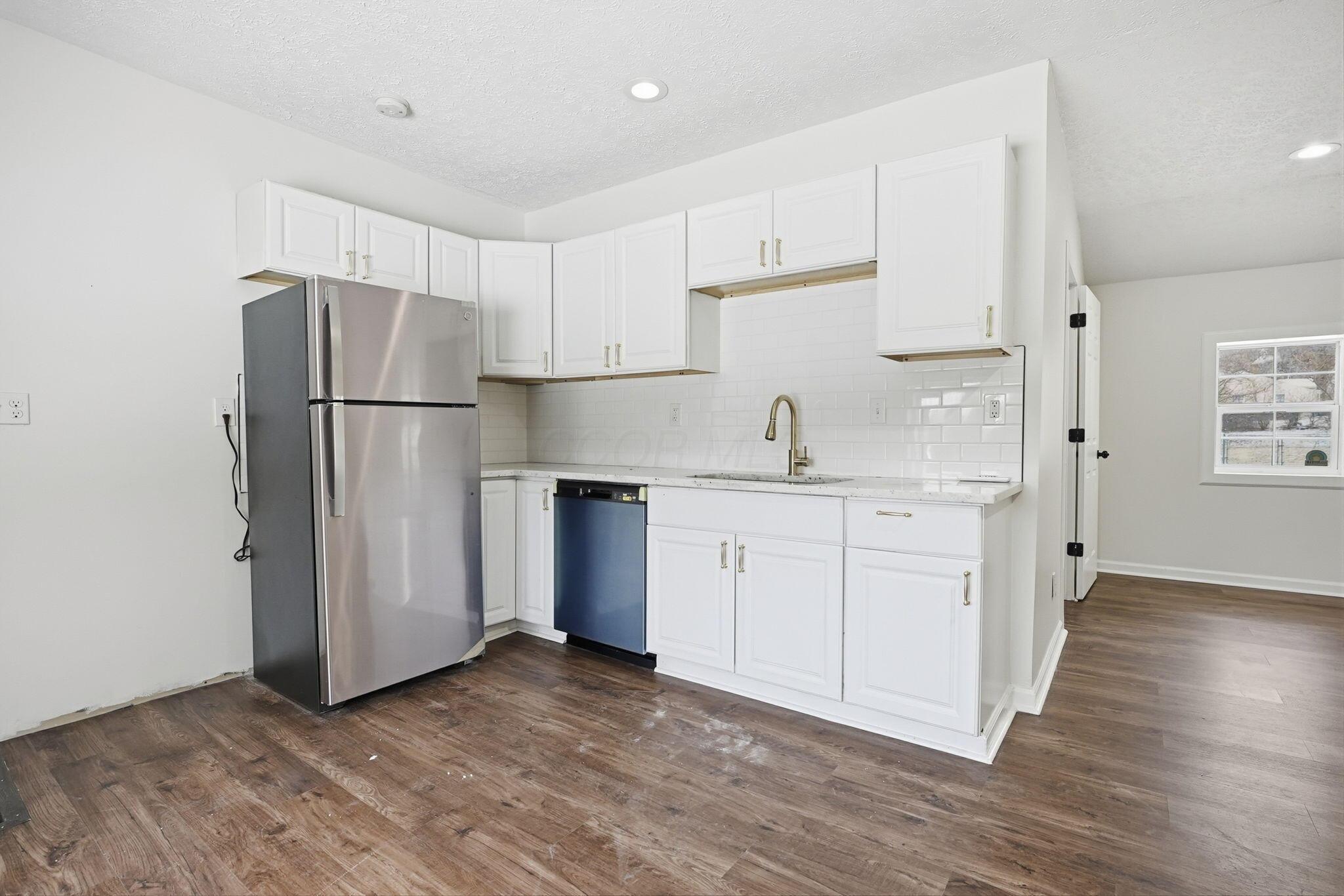 7097 Harlem Road Westerville, OH 43082 - Photo 46 of 76 ADU kitchen