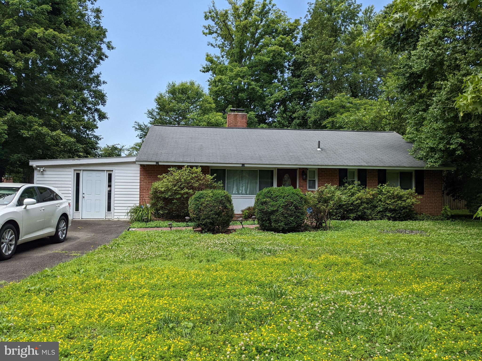 7303 Gary Street Springfield, VA 22150 - Photo 1 of 35