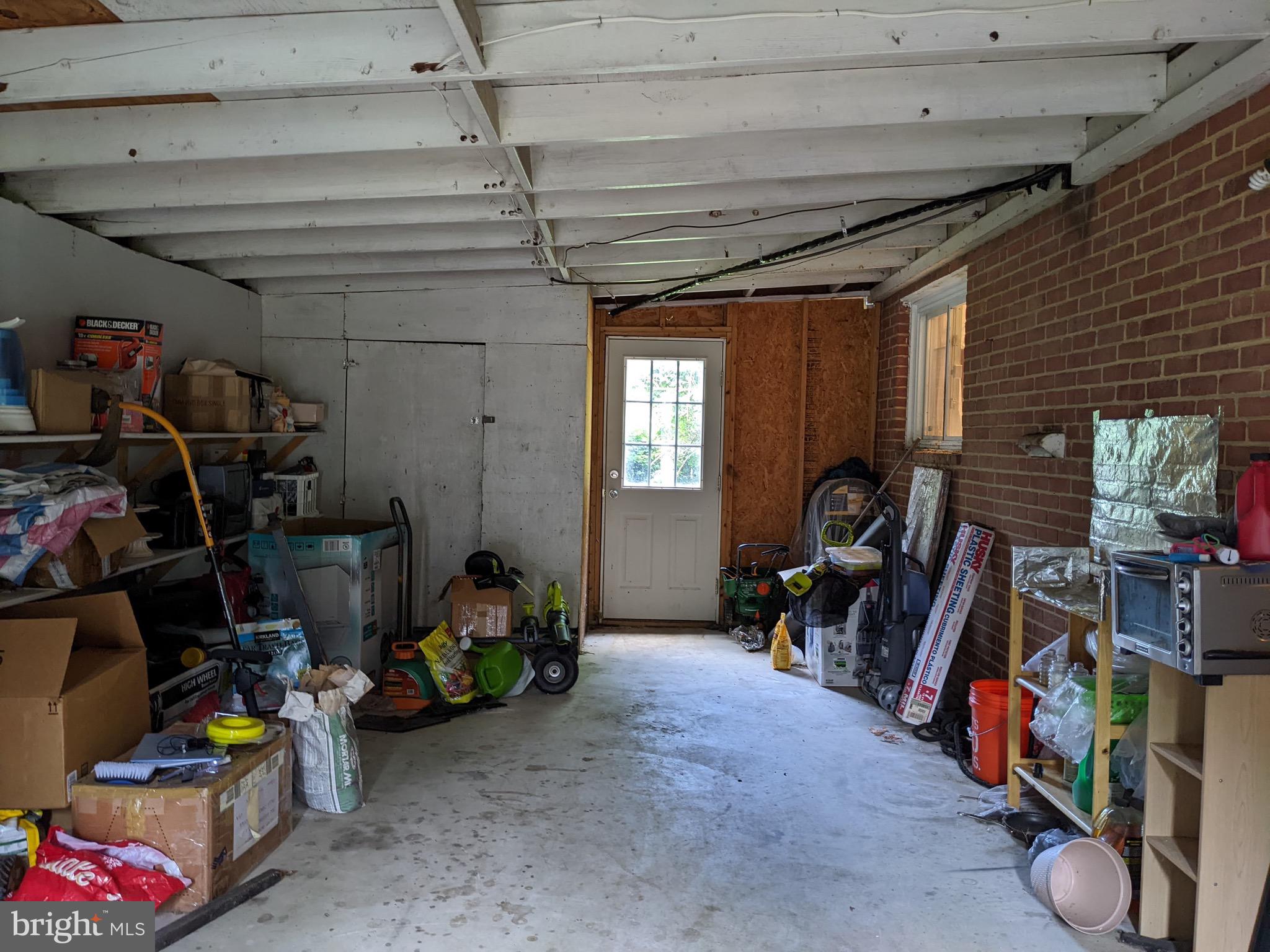 7303 Gary Street Springfield, VA 22150 - Photo 25 of 35