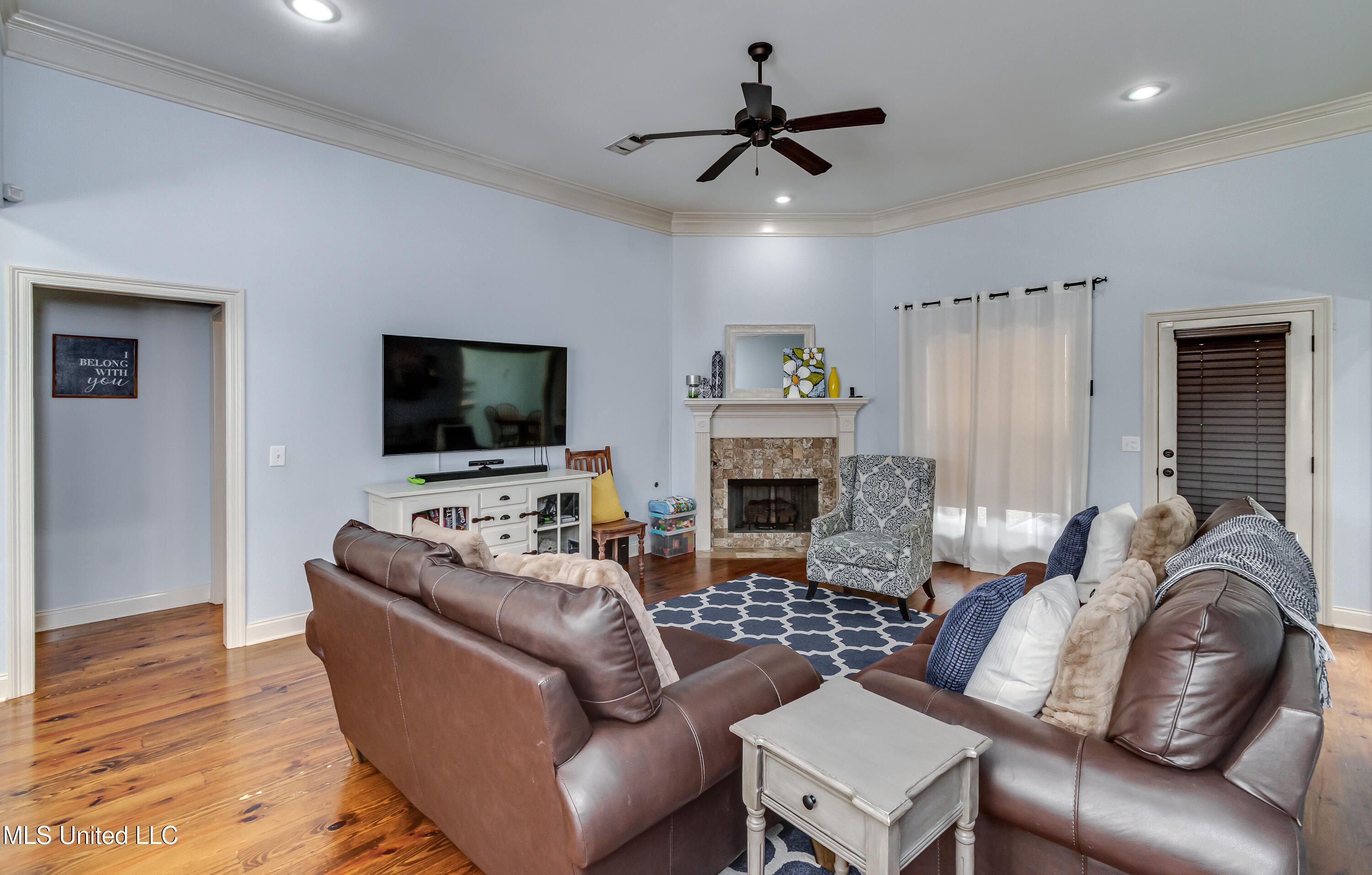 1940 East Ridge Circle Madison, MS 39110 - Photo 4 of 14 1940 East Ridge Cir-35