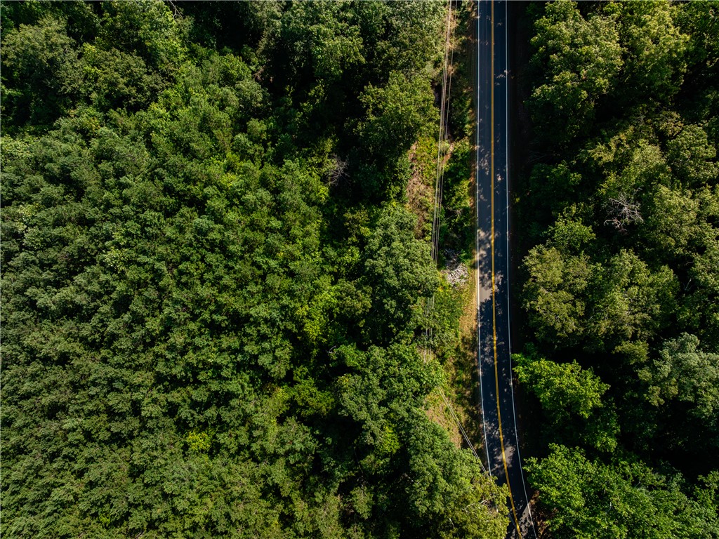 1 Bayshore Drive Seneca, SC 29672 - Photo 12 of 25