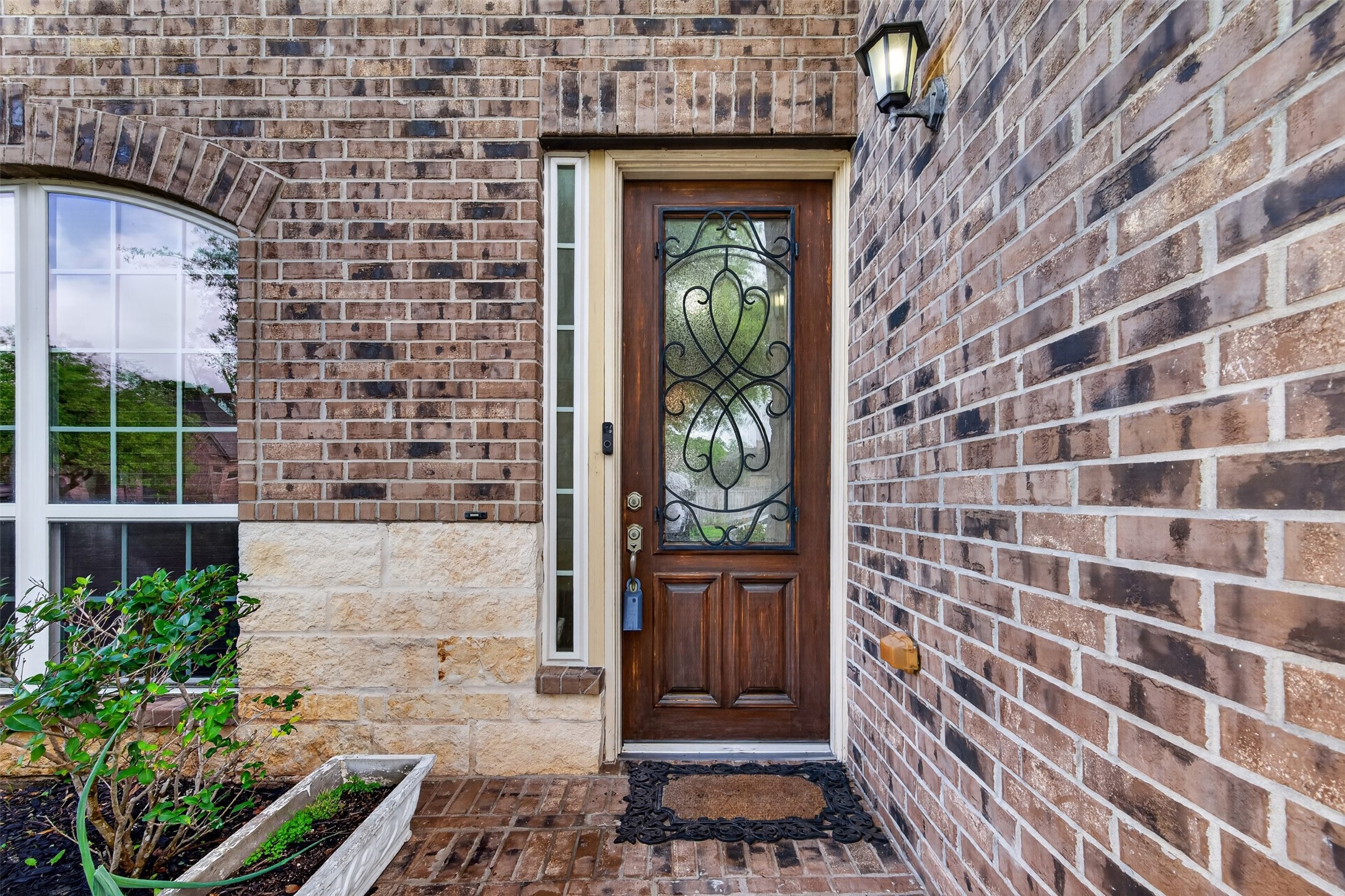 19 Roma Ridge Drive Missouri City, TX 77459 - Photo 5 of 38