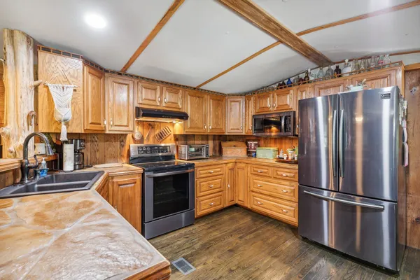 $359,900 | 3611 Cooper Nicholson Road, Pleasant View, TN 37146