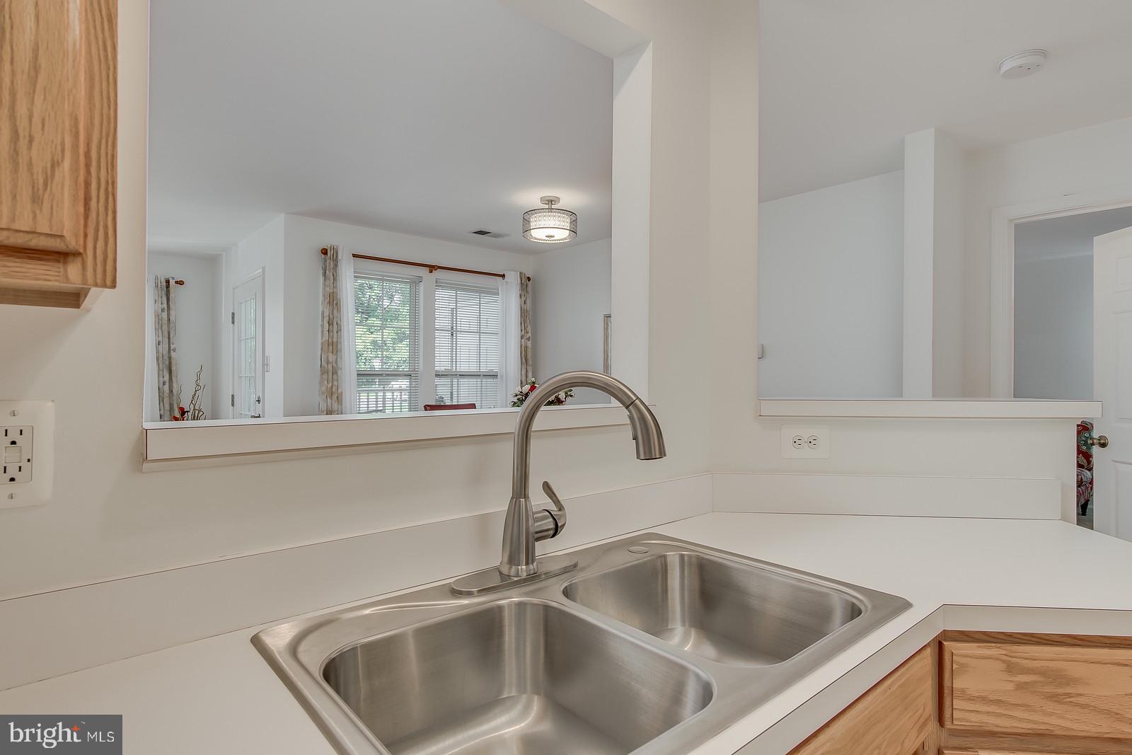 501 Patton Circle, Unit E Frederick, MD 21703 - Photo 4 of 31