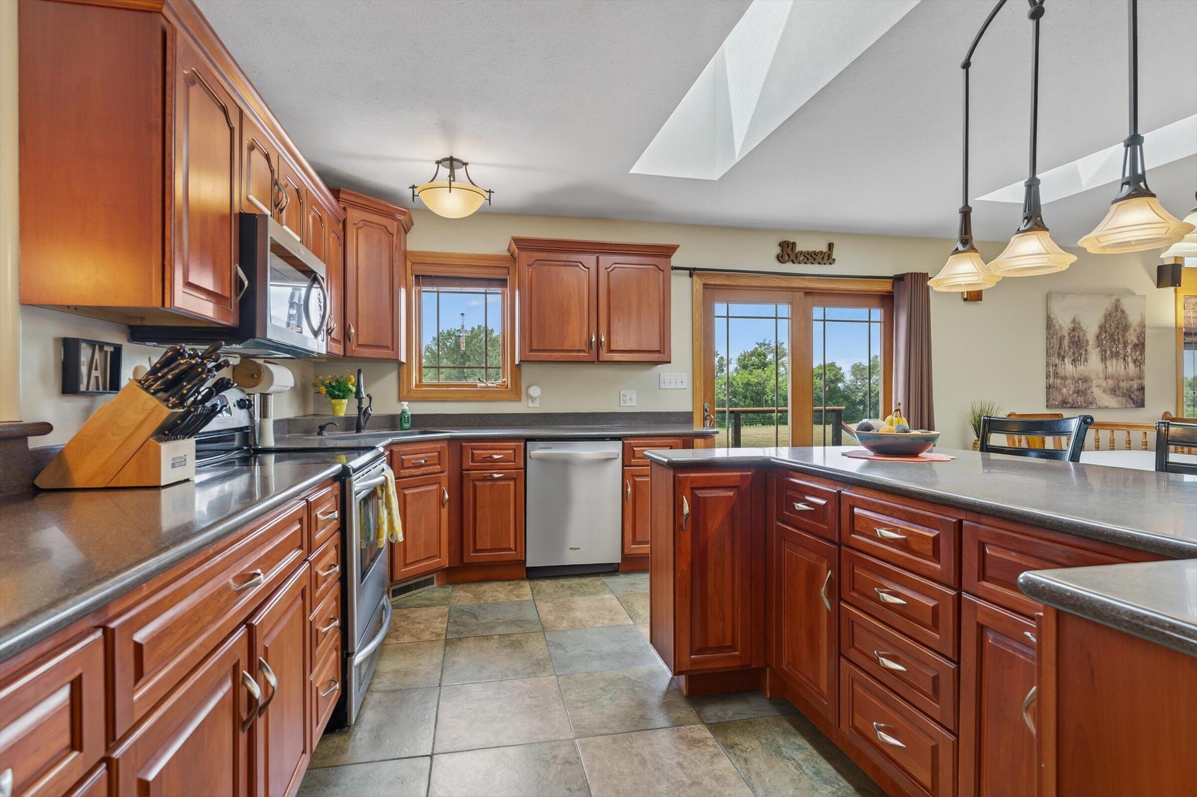 68456 Cassopolis Road Edwardsburg, MI 49112 - Photo 14 of 43 17-a-47