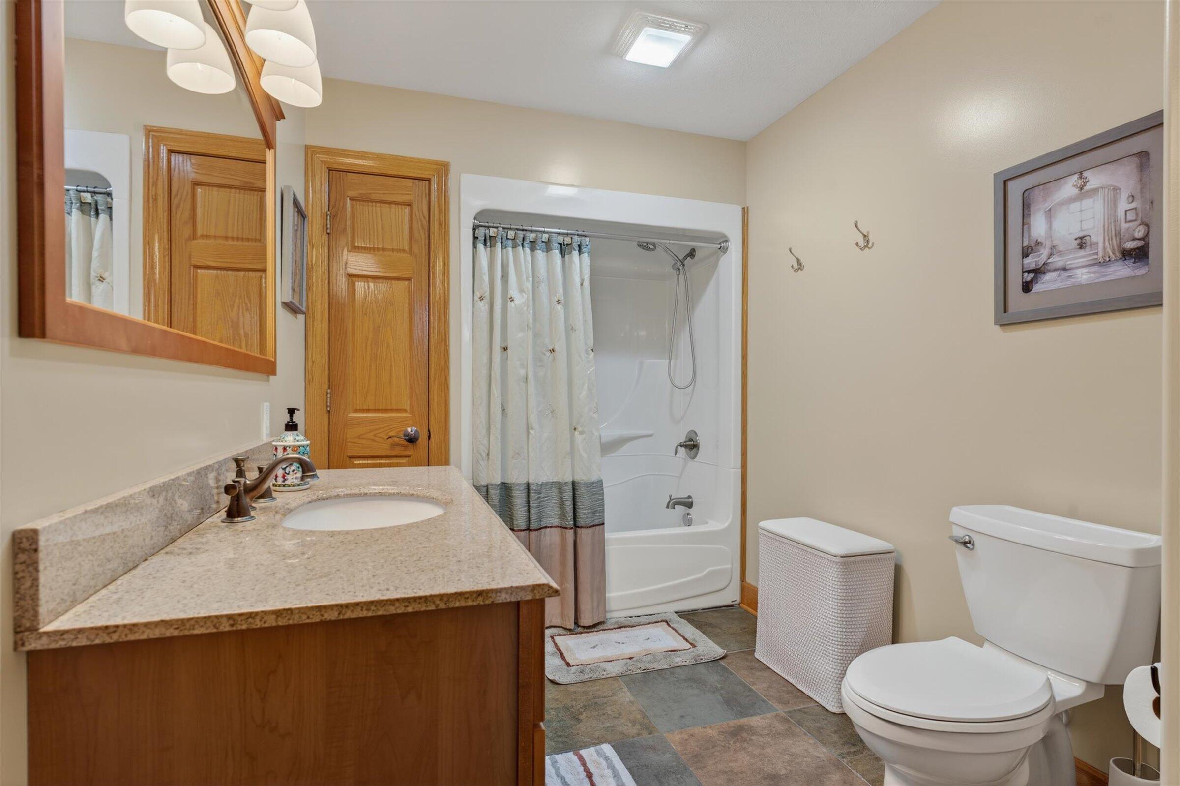 68456 Cassopolis Road Edwardsburg, MI 49112 - Photo 20 of 43 34-a-61