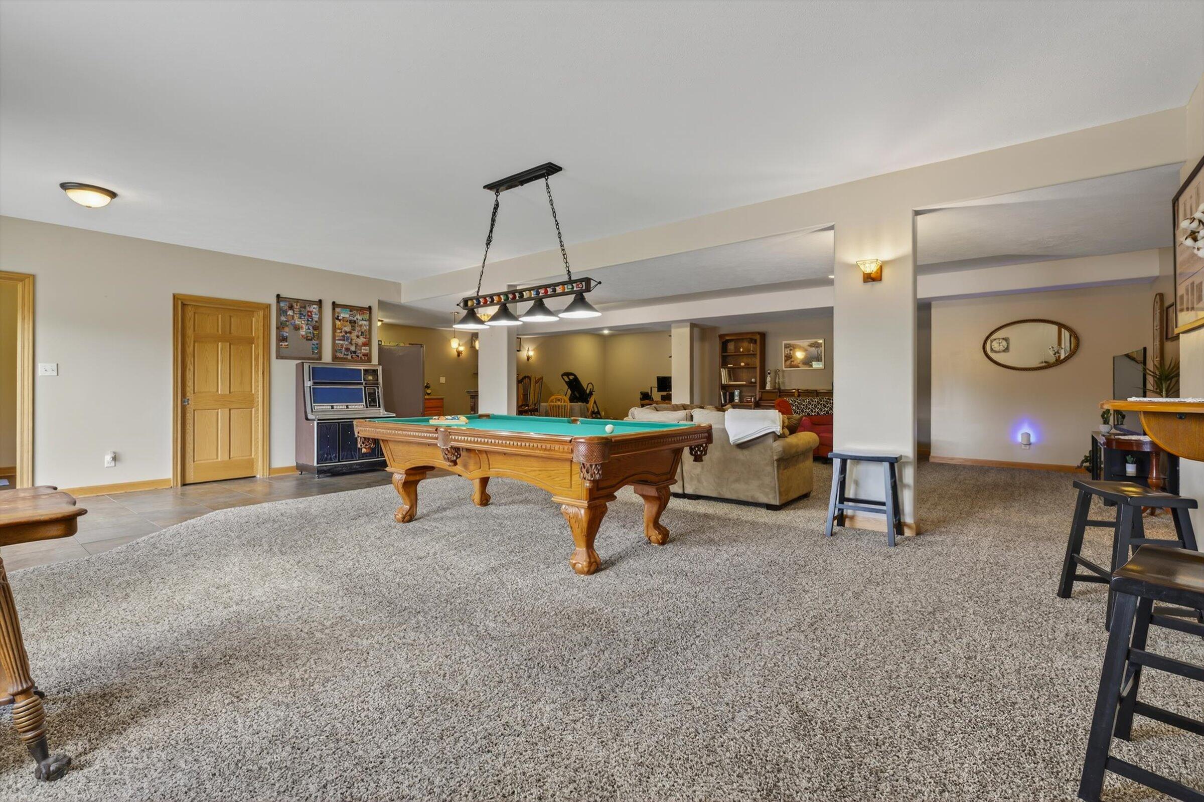 68456 Cassopolis Road Edwardsburg, MI 49112 - Photo 21 of 43 35-a-79