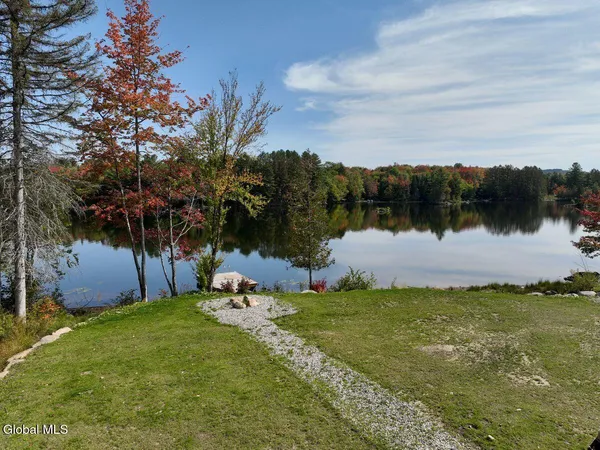 $1,400,000 | 105 Moose Grove Run, Indian Lake, NY 12842
