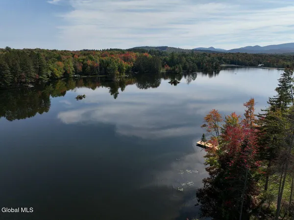 $1,400,000 | 105 Moose Grove Run, Indian Lake, NY 12842