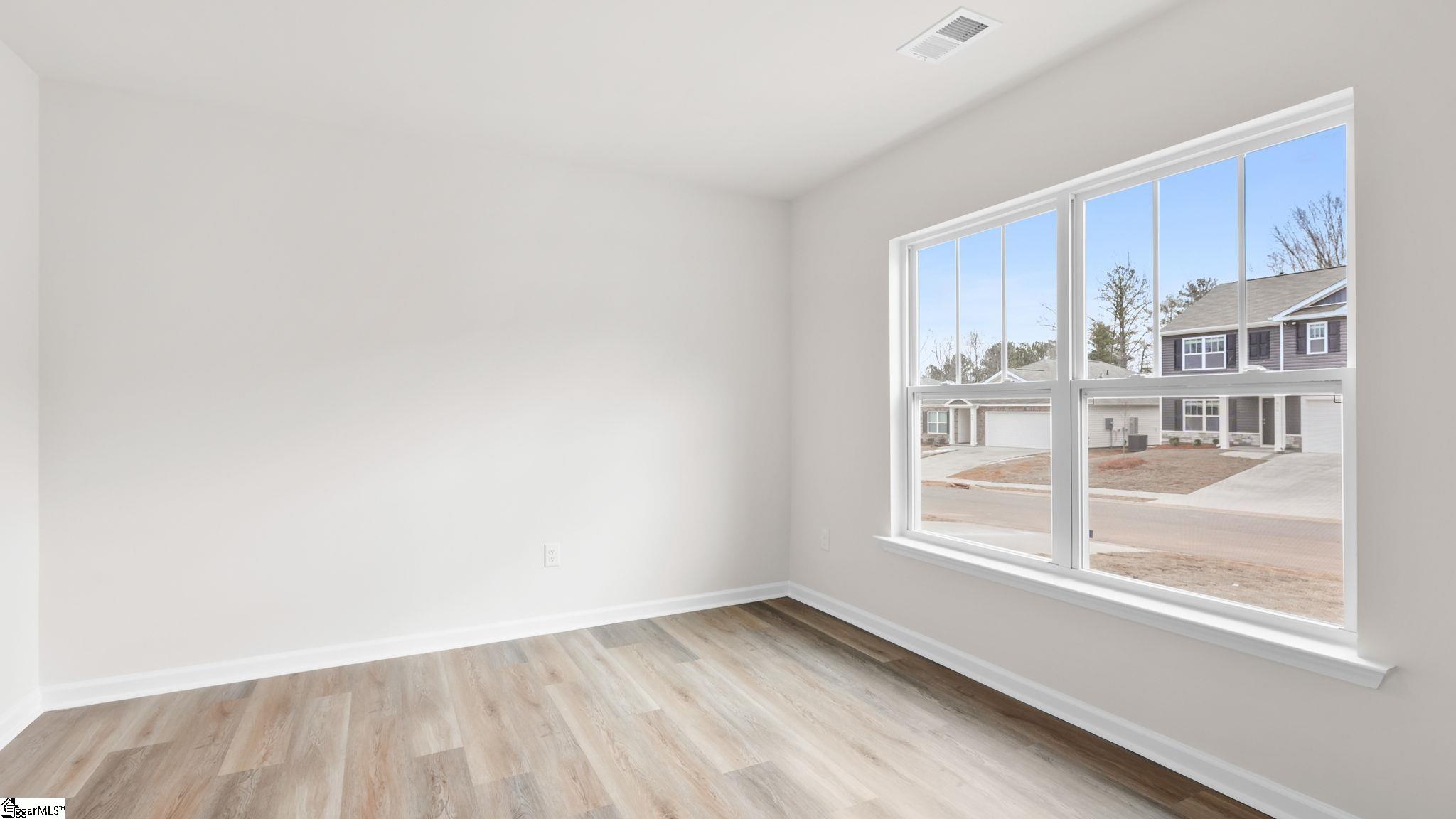 871 Wolverine Lane Woodruff, SC 29388 - Photo 9 of 37