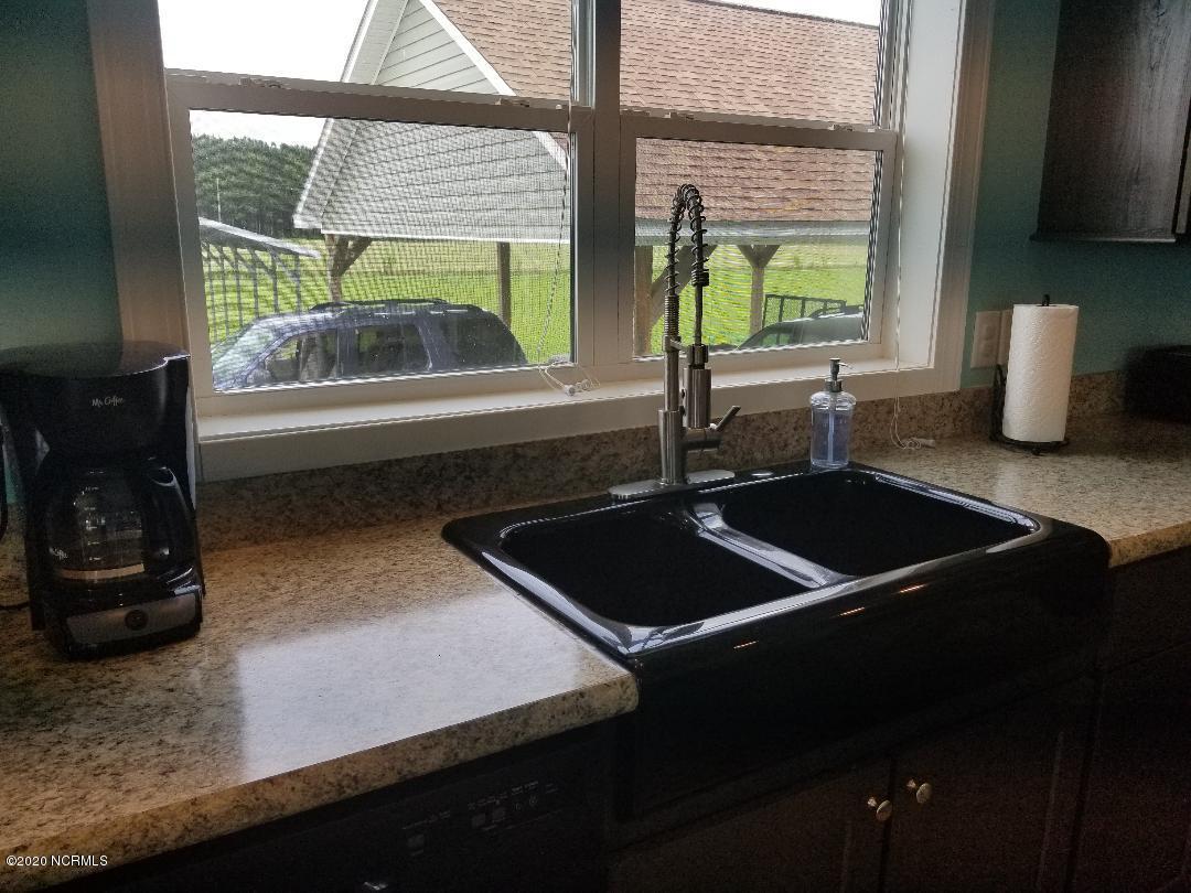 7825 County Home Road Ayden, NC 28513 - Photo 8 of 48 kitchen sink view