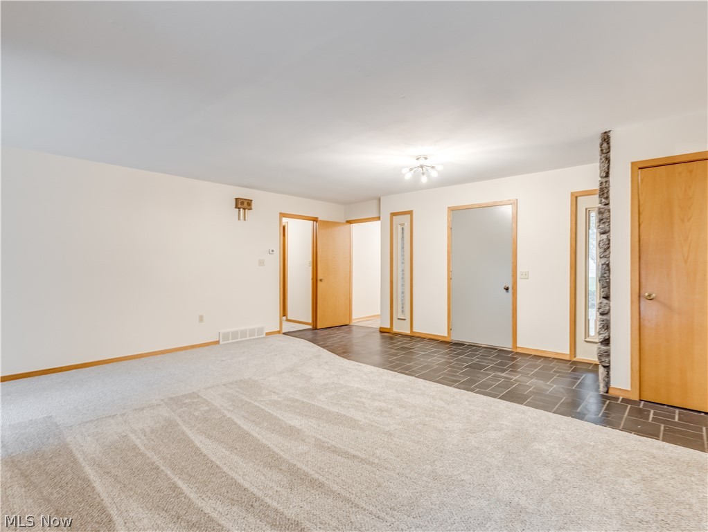 99 South Hametown Road Akron, OH 44321 - Photo 25 of 31