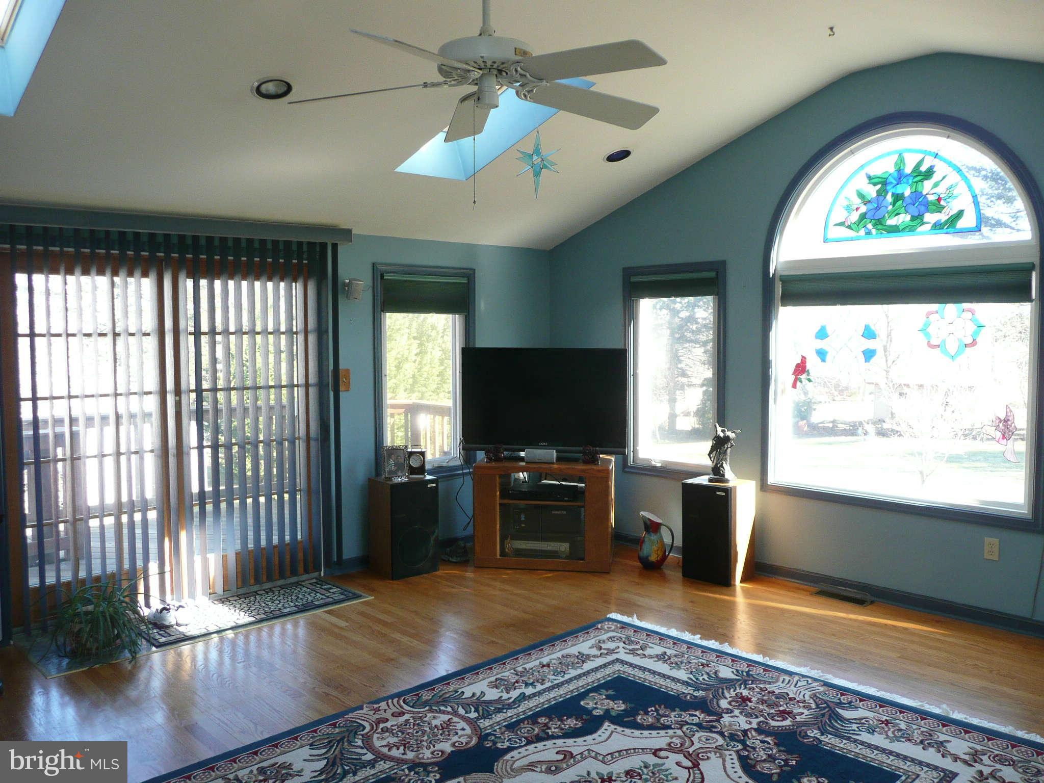 2945 Roderick Road Frederick, MD 21704 - Photo 13 of 30 Family Room