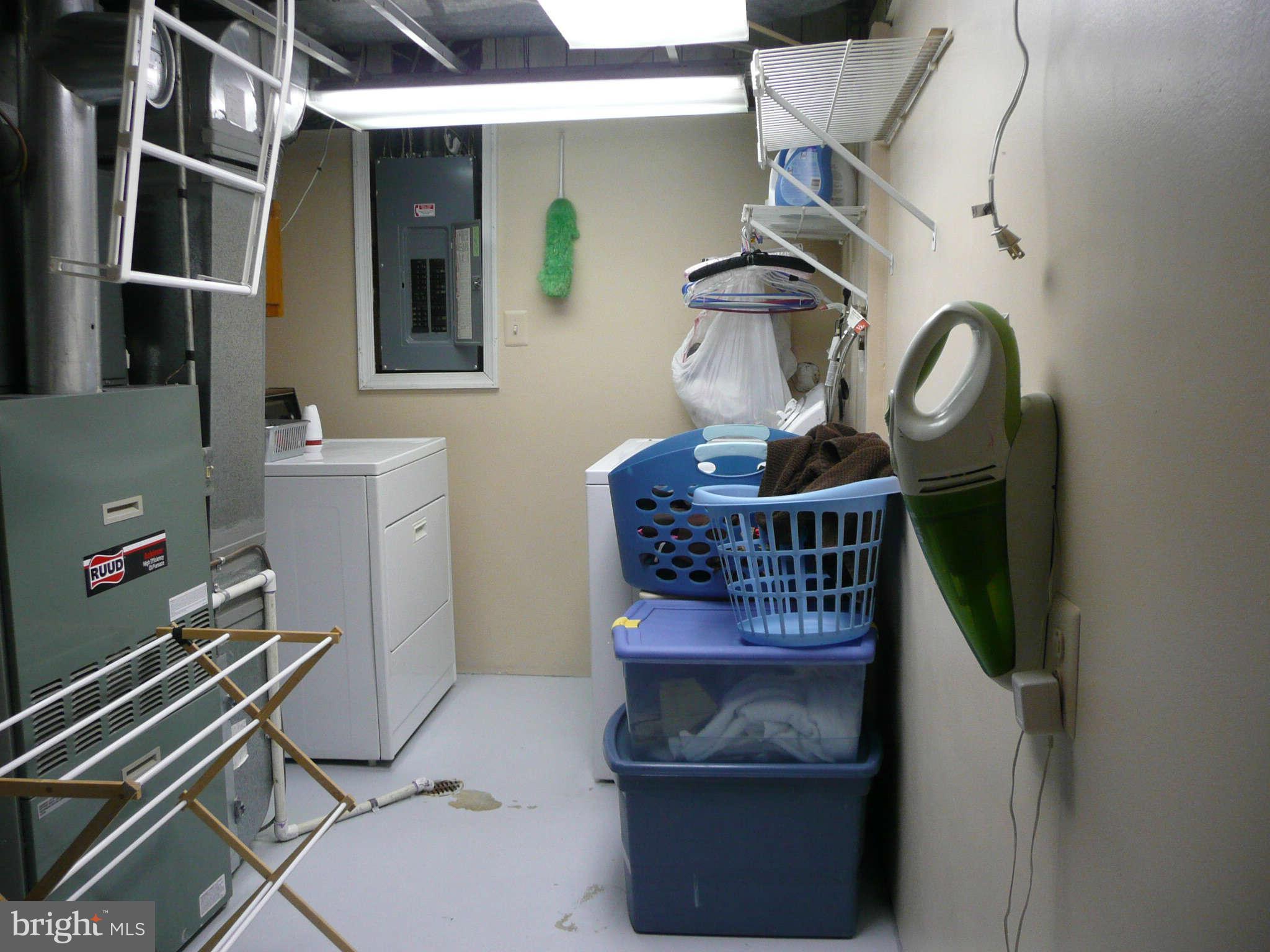 2945 Roderick Road Frederick, MD 21704 - Photo 19 of 30 Interior (General)