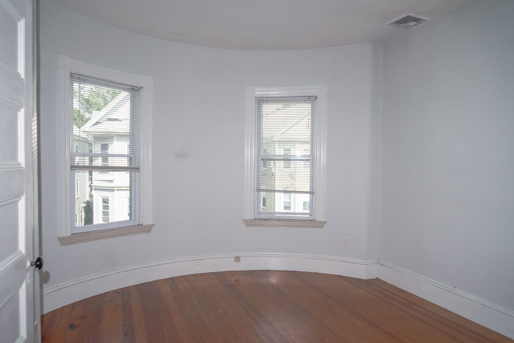 11 East Milton Road Brookline, MA 02445 - Photo 16 of 19 Gallery Image 16
