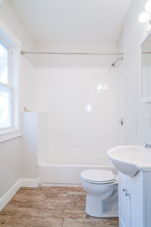 11 East Milton Road Brookline, MA 02445 - Photo 4 of 19 Gallery Image 4
