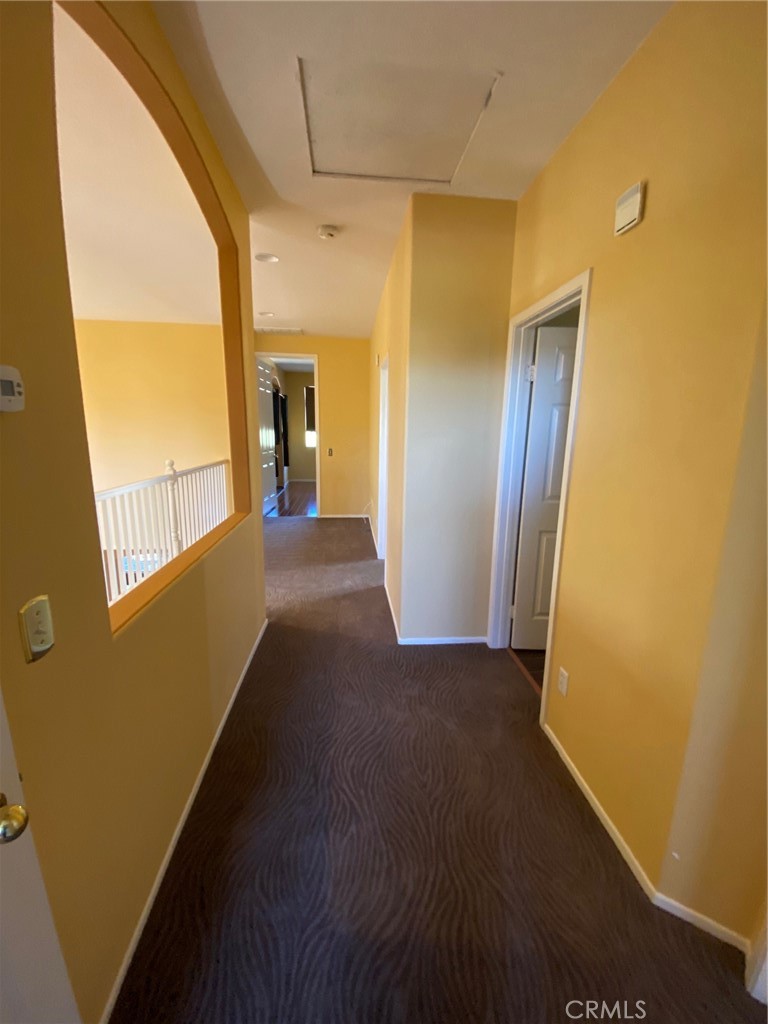 40493 Chantemar Way Temecula, CA 92591 - Photo 14 of 15 Upstairs hallway
