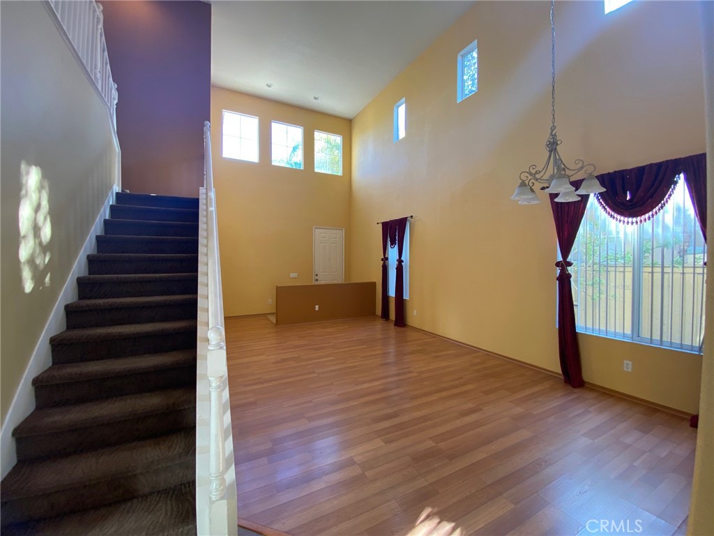 40493 Chantemar Way Temecula, CA 92591 - Photo 2 of 14 Formal living room and dining area