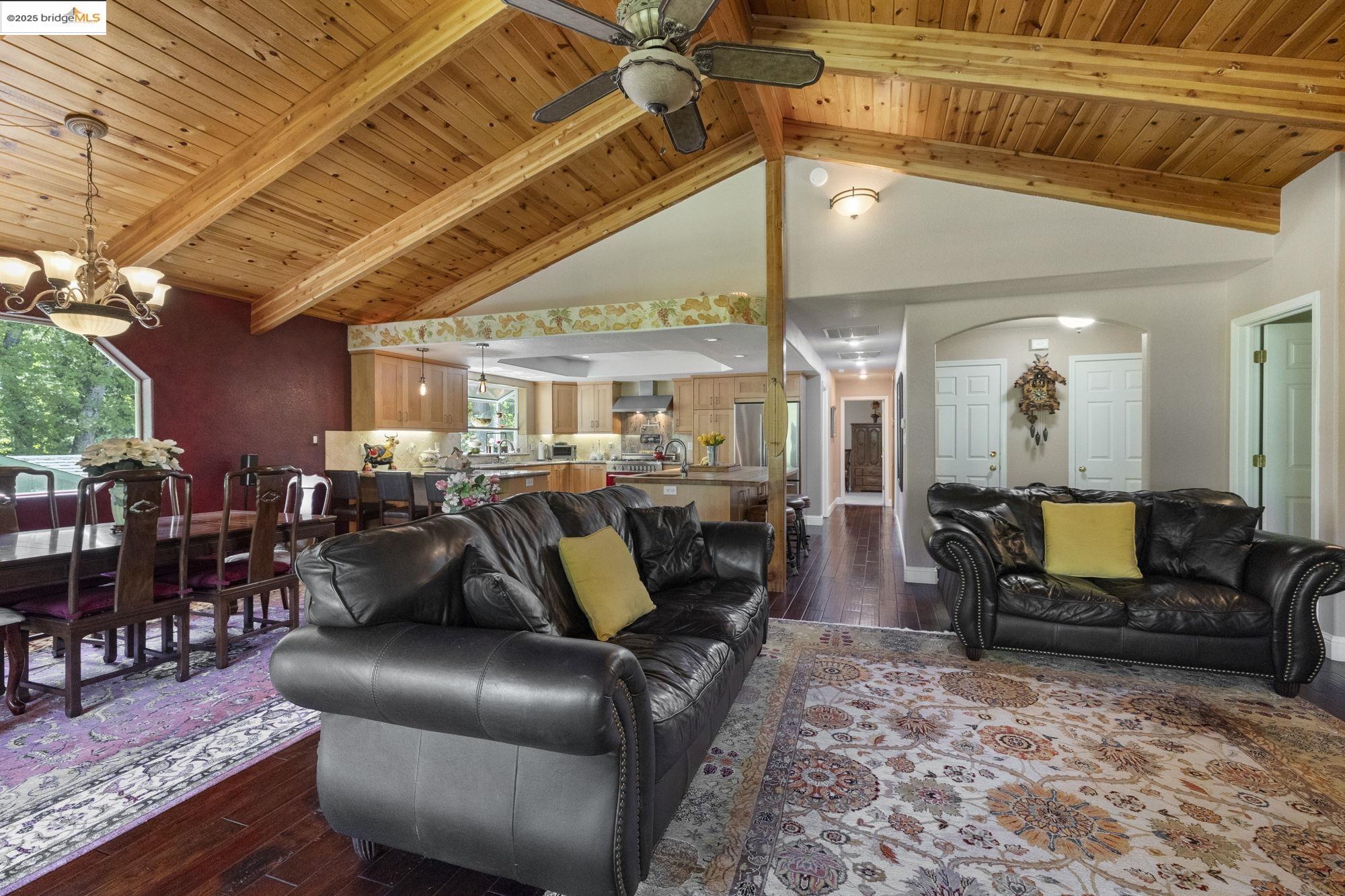 19400 Reid Circle Groveland, CA 95321 - Photo 27 of 60 a living room with furniture and wooden floor
