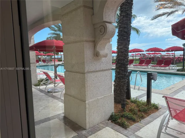 $3,990,000 | 17901 Collins Avenue, Unit BC 5, Sunny Isles Beach, FL 33160