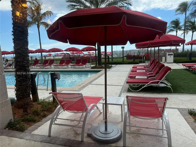 $3,990,000 | 17901 Collins Avenue, Unit BC 5, Sunny Isles Beach, FL 33160